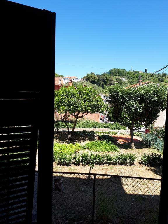 Apartmán Da Rita San Terenzo Exteriér fotografie